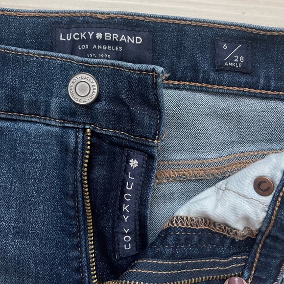 Lucky Brand Dark Blue Skinny Jeans - Picture 5 of 5